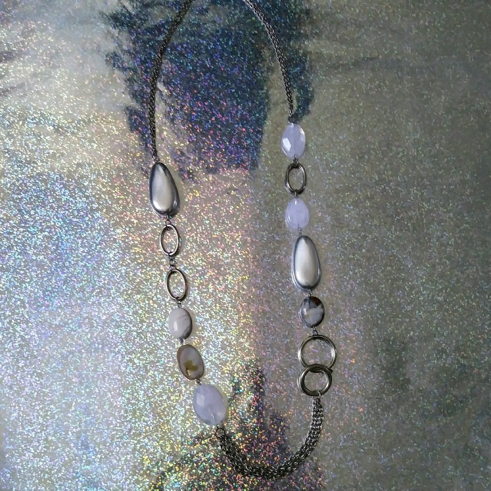 NWOT Kenneth Cole Long Necklace